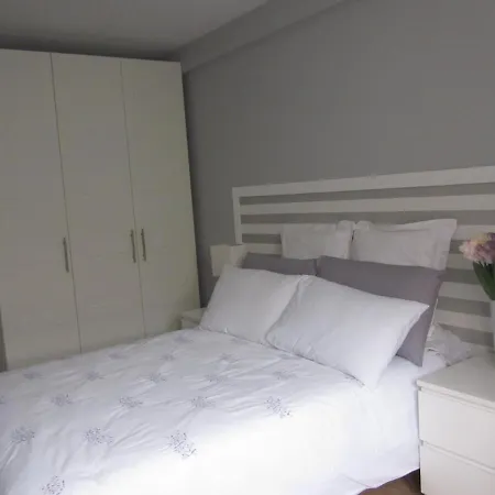 Duplex In The Huca Area, 3 Bedrooms, 2 Bathrooms, Garaje, Wifi Апартаменти *